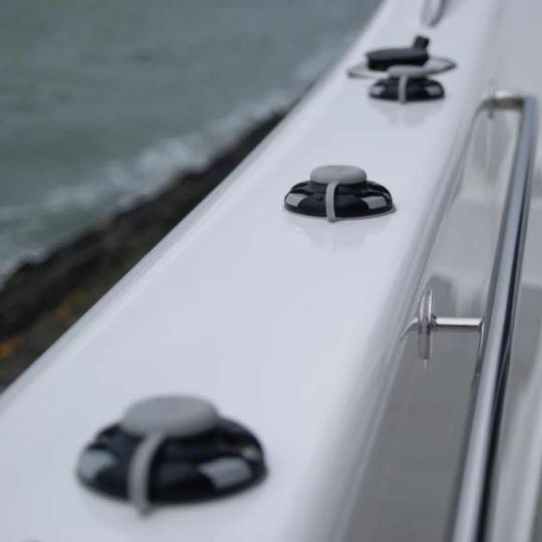 Railblaza StarPort — StarPort deck mounting base (view 3)