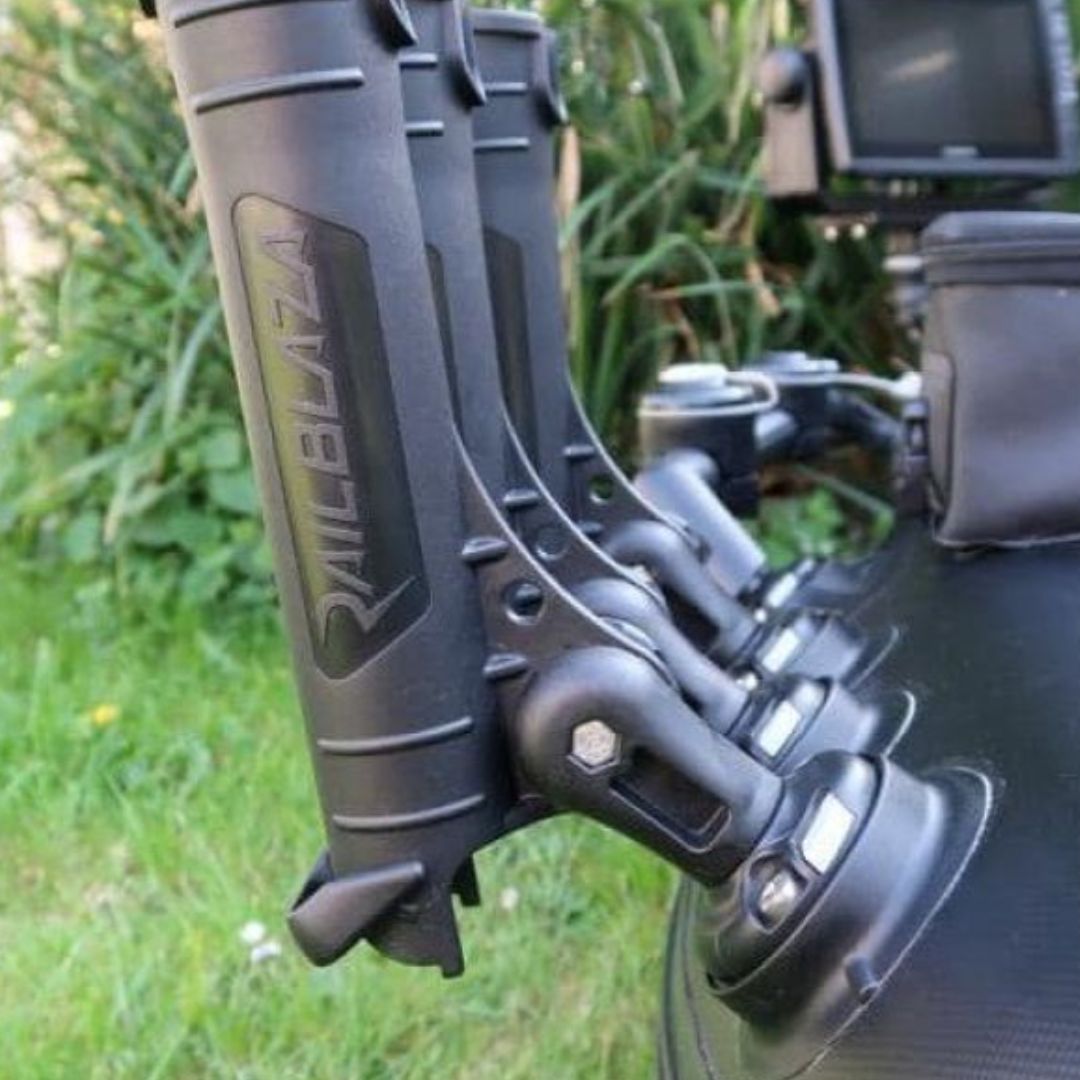 Railblaza QUICKPORT Stick-on Mount — stick-on StarPort mount (view 5)
