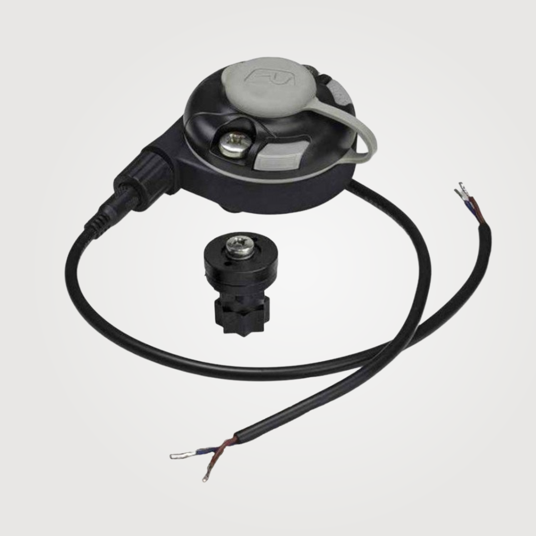 Railblaza ESeries 12V 3amp DC Inlet StarPort Black — cable entry mount