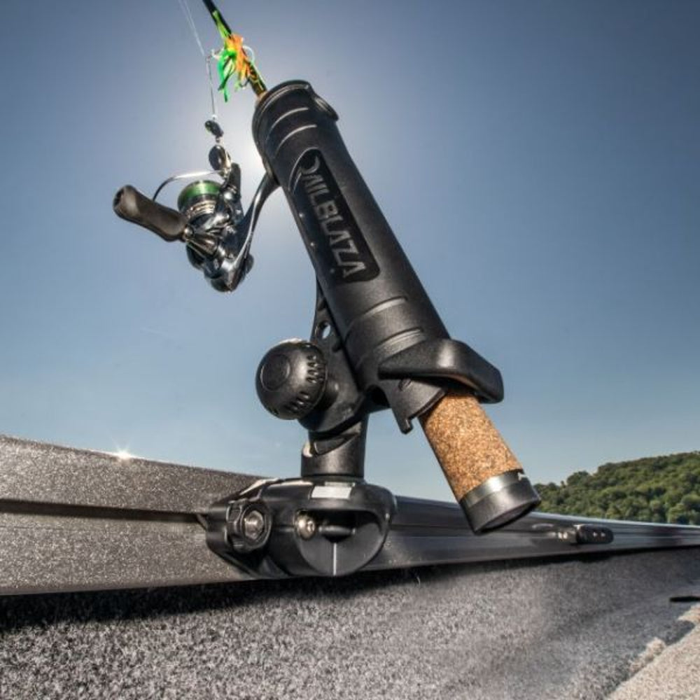 Railblaza TracLoader 90 degree SidePort Mount — side mount (view 2)